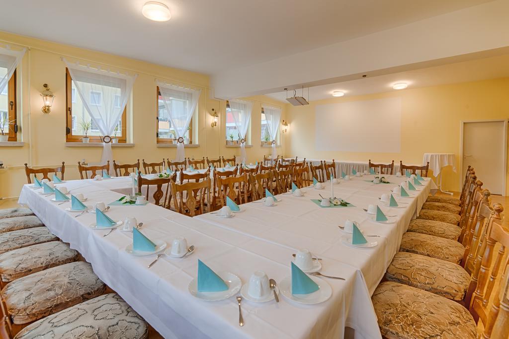 Hotel Am Galgenberg Gera Extérieur photo